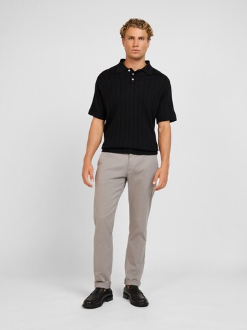 WOTEGA Slim fit Chino Pants 'Adriano' in Grey