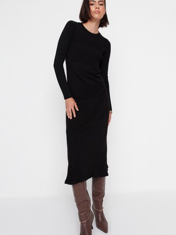 Trendyol Knit dress in Black: front