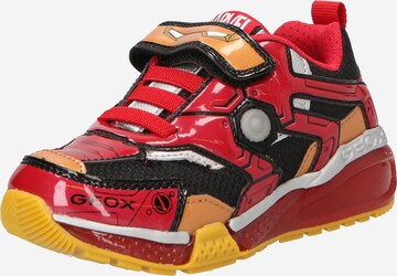 Sneaker 'Bayonyc' di GEOX in rosso: frontale