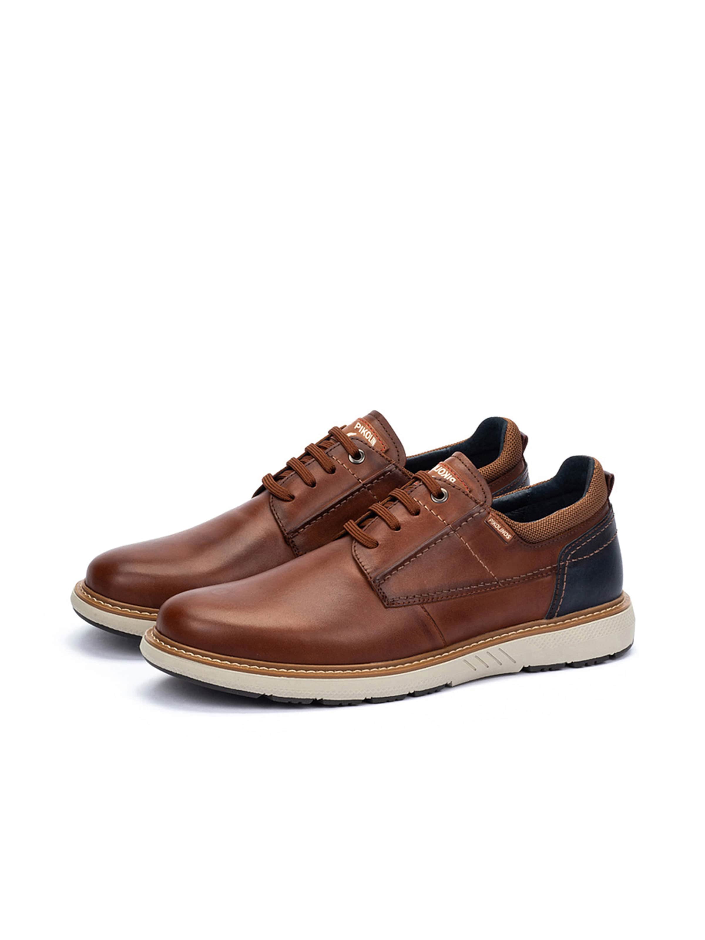 Chaussure de sport à lacets 'BILBAO' PIKOLINOS en marron