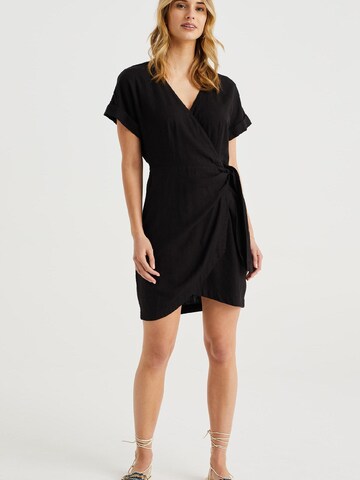 WE Fashion - Vestido em preto: frente