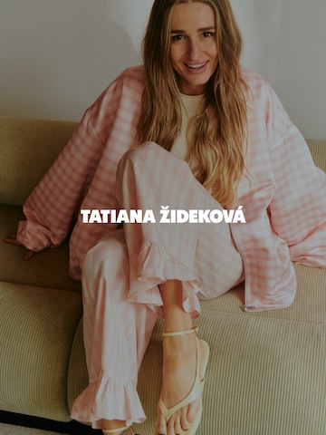 Tatiana Zidekova Ολόσωμη φόρμα σε λευκό
