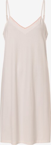 Marie Lund Nightgown in Beige: front