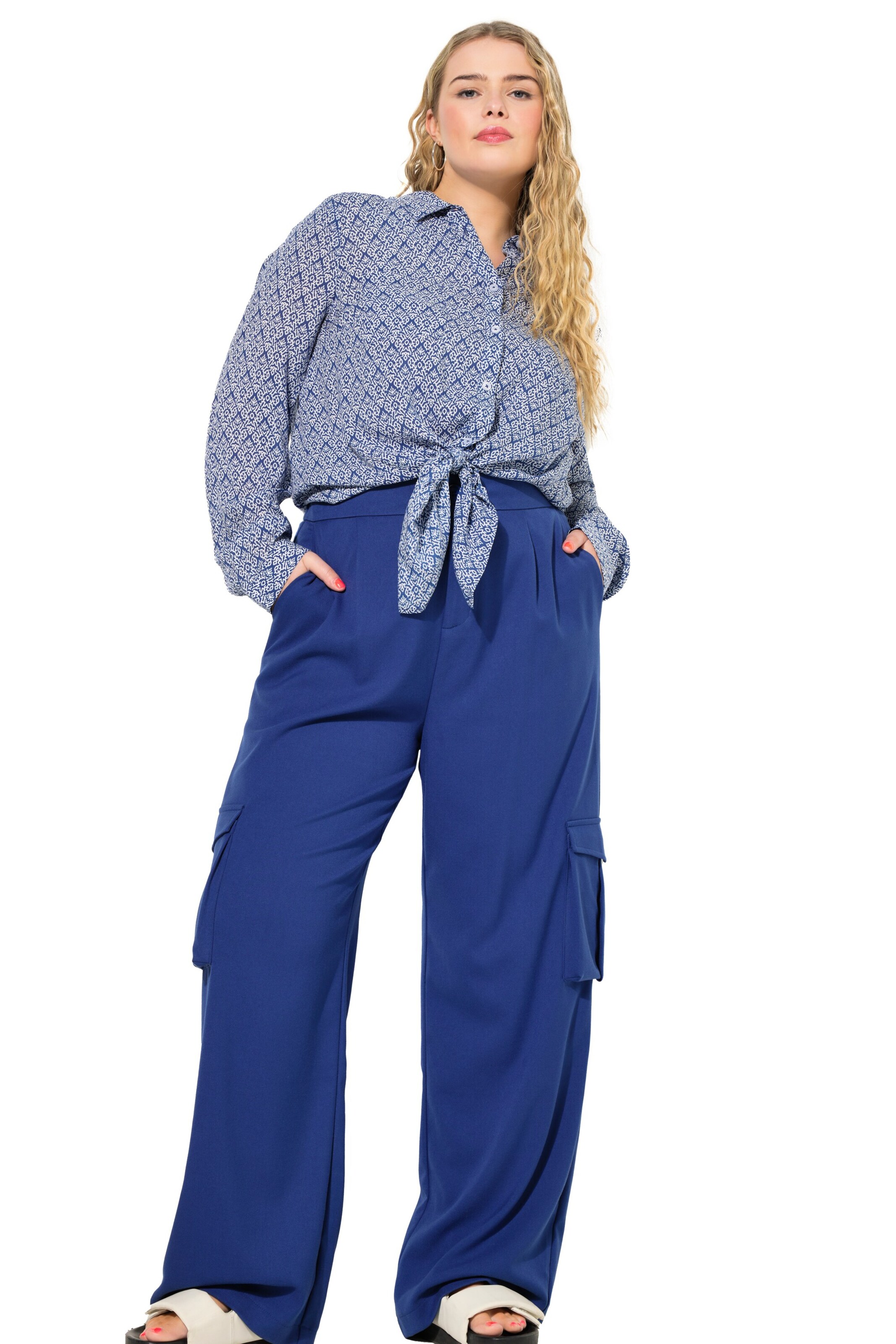 Studio Untold Loosefit Bandplooibroek in Blauw