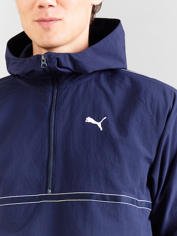 PUMA Prehodna jakna 'Class' | modra barva