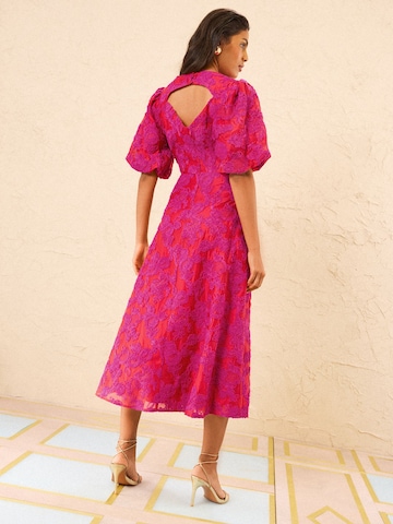 love & roses Dress in Red