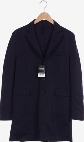 Harris Wharf London Jacket & Coat in M in Blue: front