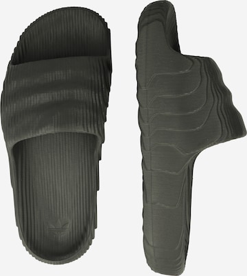 Zoccoletto 'Adilette 22' di ADIDAS ORIGINALS in grigio