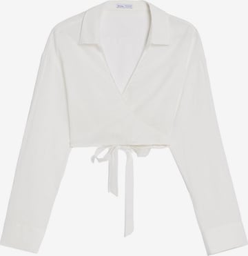 Bershka Blouse in White: front