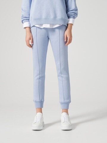 Someday Tapered Pants 'Chuni' in Blue: front