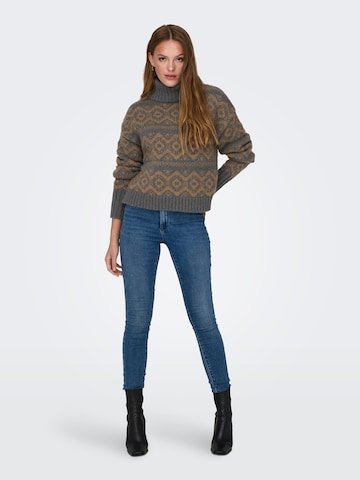 ONLY Sweater 'Carin' in Grey