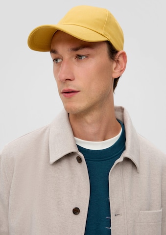 s.Oliver Cap in Yellow