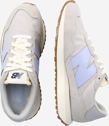 new balance - Sapatilhas baixas '237' em cinzento