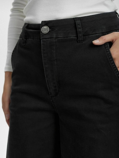 NÜMPH Broek ' AMBER ' in de kleur Zwart, Productweergave