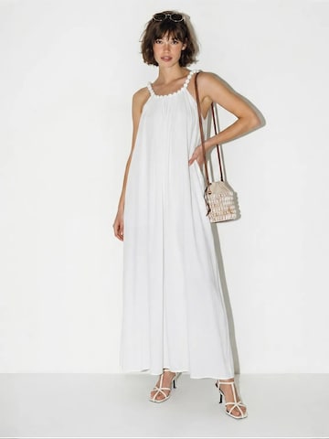 Bianco Lucci Dress 'Maxi' in White