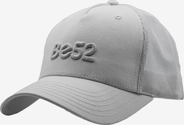 Be52 Cap 'Ignition premiumS' in White: front