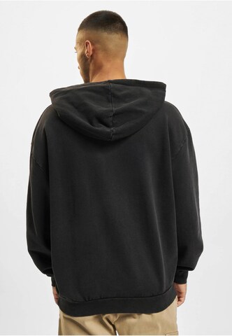 MT Upscale Sweatshirt 'Flying High' in Black