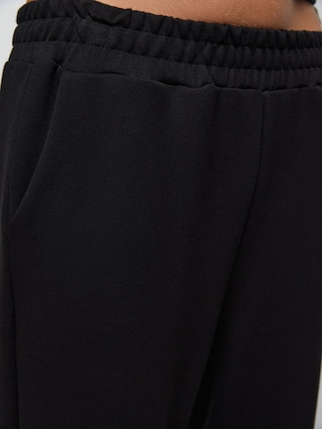 No Matter What Tapered Hose in Schwarz