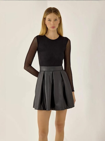Hiccup - Vestido em preto: frente