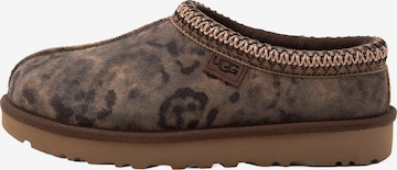 Boots 'Tasman' UGG en marron : devant