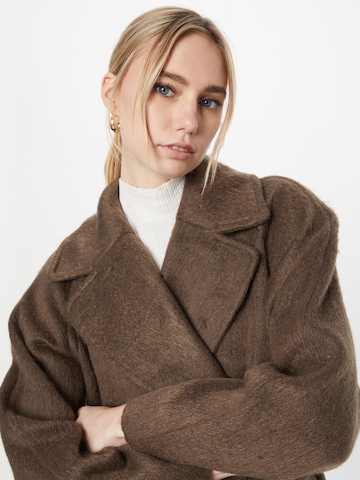 WEEKDAY Between-Seasons Coat 'Kia' in Brown