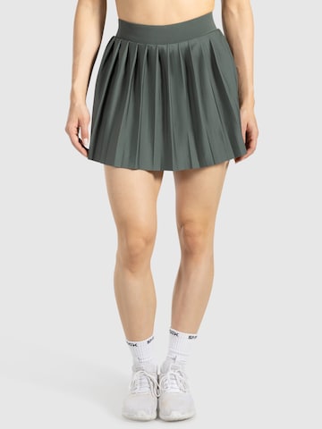 Smilodox Sports skirt ' Cindra ' in Green: front