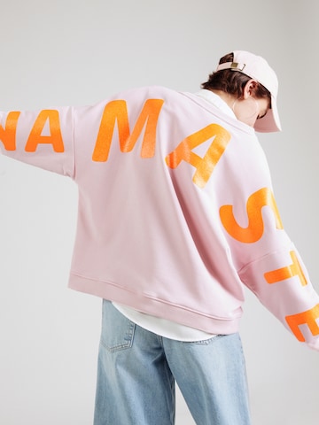 miss goodlife Sweatshirt 'Namaste' in Roze