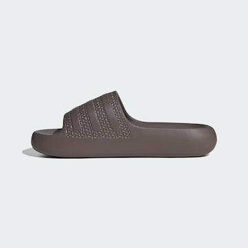 ADIDAS ORIGINALS Mules 'Ayoon' in Brown