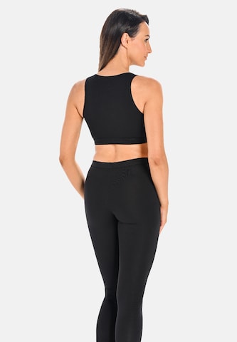 TEYLI - Top en negro