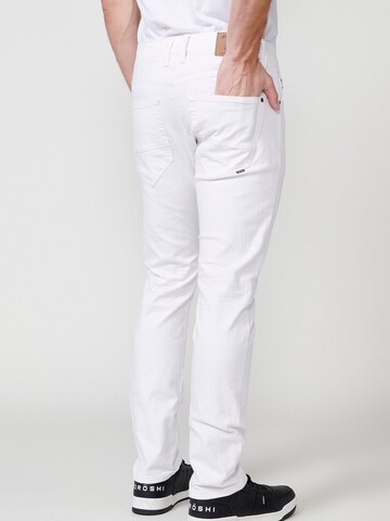 Coupe slim Jean KOROSHI en blanc