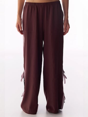 Wide leg Pantaloni 'Hose' di Penti in rosso: frontale