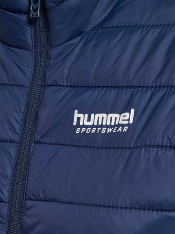 Veste de sport 'Blown' Hummel en bleu