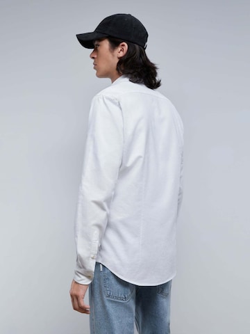 balta Scalpers Standartinis modelis Marškiniai 'Oxford Peach F'