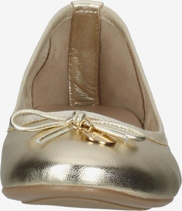 SCAPA Ballet Flats in Gold