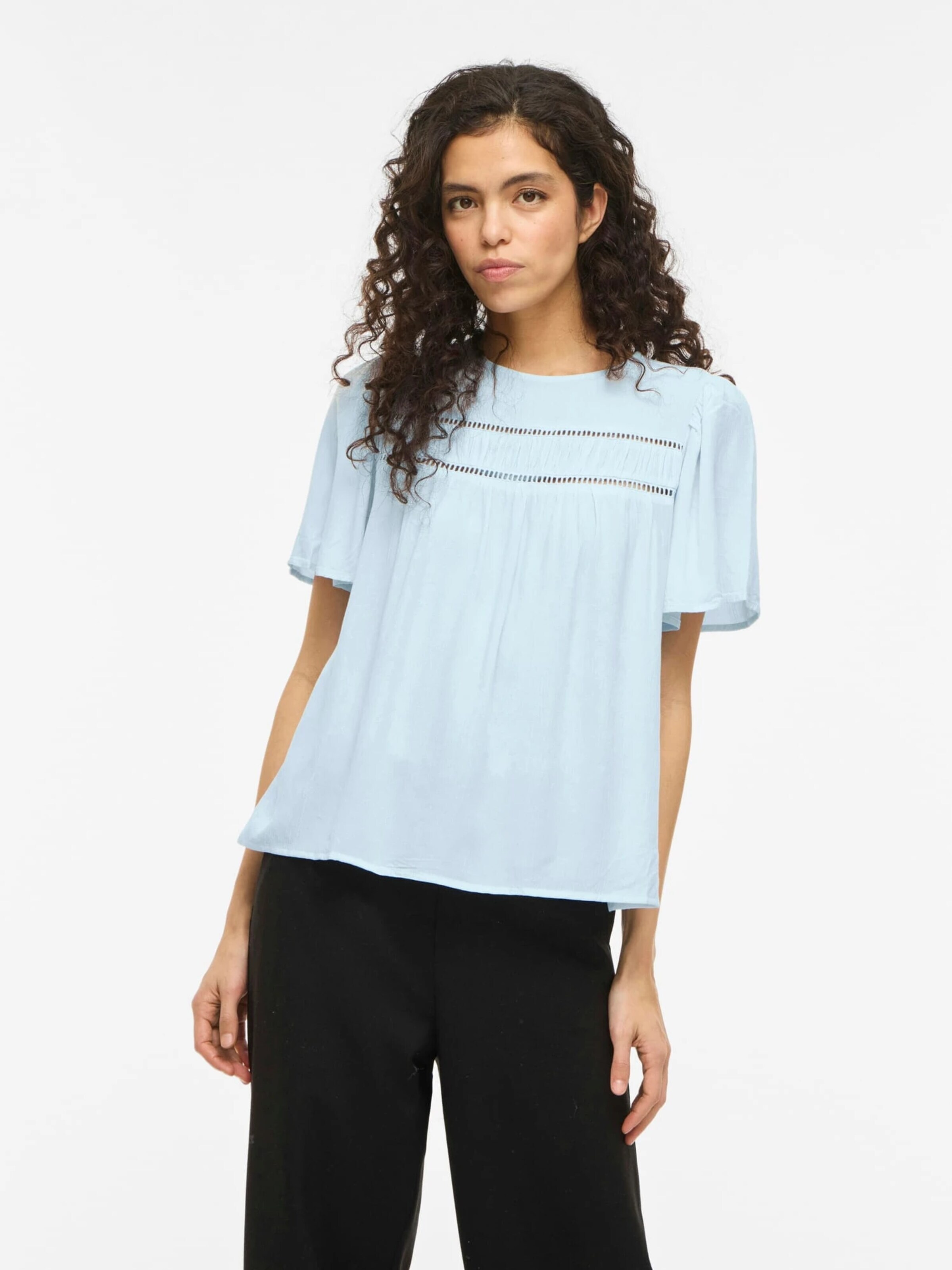 VILA Top 'Cody' in Blauw: voorkant