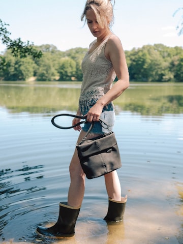 ZWEI Handtasche 'MADEMOISELLE.M M8' in Grau