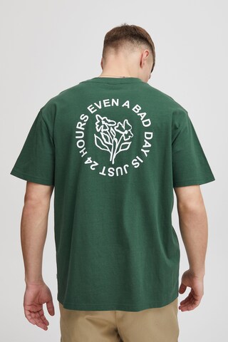 !Solid Shirt in Grün