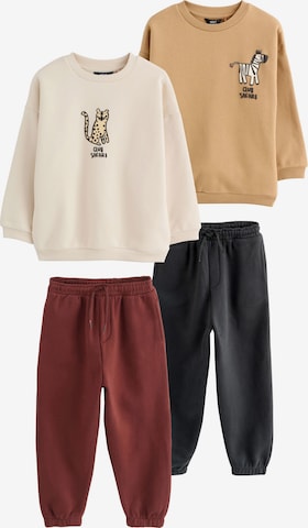 Next Setti värissä keltainen: etupuoli