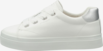 Sneaker low de la GANT pe alb