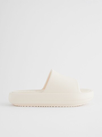 Scarpe da spiaggia / da bagno di Next in bianco