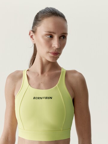 Born Sporttop ' Voltrun ' in Geel