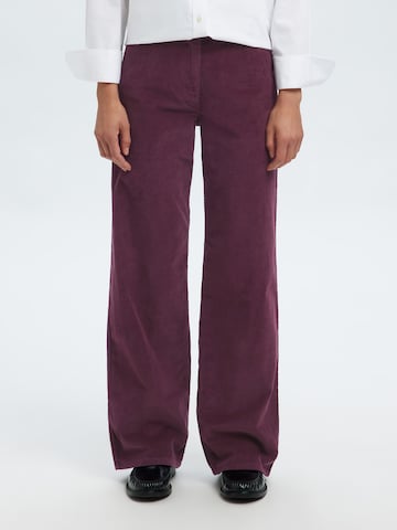 SELECTED Wide leg Pants 'SLFRUNA' in Purple: front