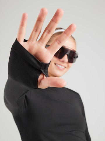 Fabletics Toiminnallinen paita 'FEATHER TECH+' värissä musta