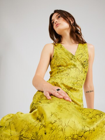 Robe TOPSHOP en jaune