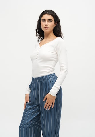 TRIUMPH - Pijama en azul