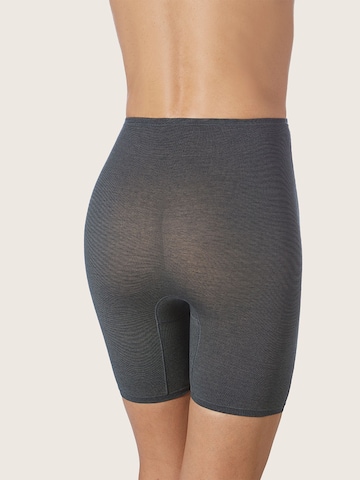 zd ZERO DEFECTS Boyshorts 'Galatea soy fiber short-leg panties' in Grey