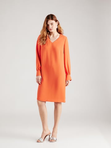 COMMA Šaty – oranžová
