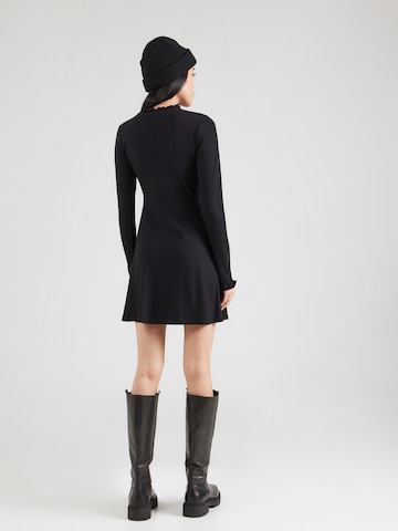 Robe 'Shari' ABOUT YOU en noir