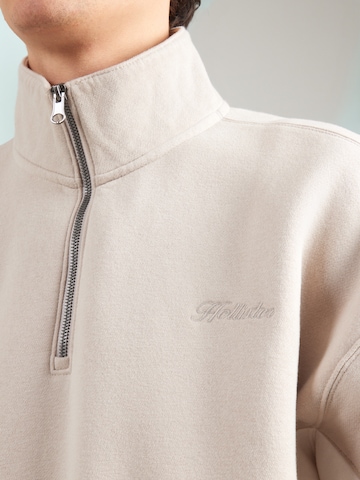 HOLLISTER Sweatshirt in Beige