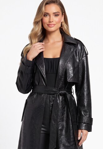faina Between-Seasons Coat in Black